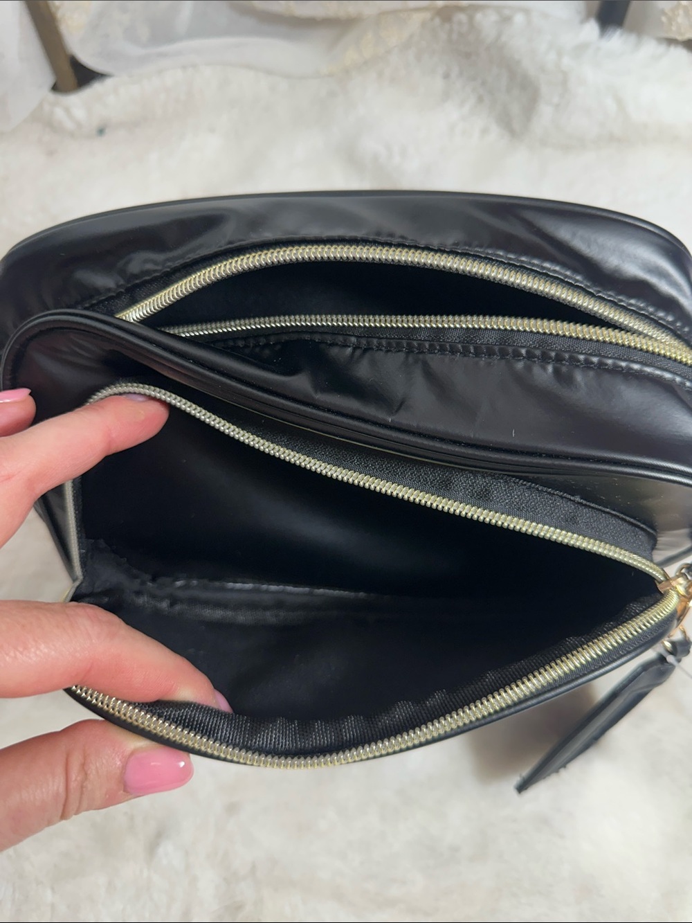 Trina trina Turk black makeup bag with mirror keychain - Picture 4 of 5